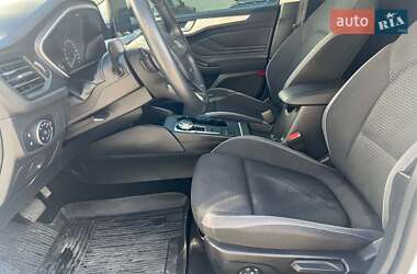 Хэтчбек Ford Focus 2019 в 