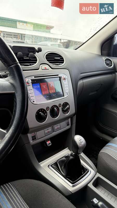Хэтчбек Ford Focus 2008 в Ивано-Франковске фото 3 Хэтчбек Ford Focus 2008 в Ивано-Франковске