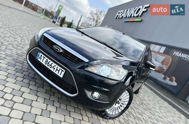 Хэтчбек Ford Focus 2010 в 