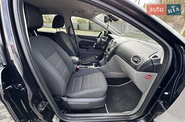 Хэтчбек Ford Focus 2010 в 