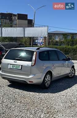 Универсал Ford Focus 2010 в 