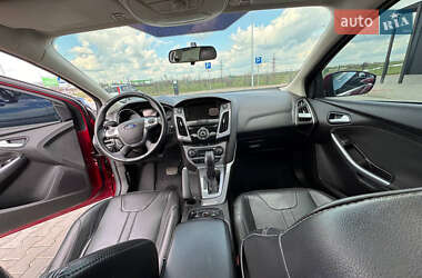 Седан Ford Focus 2014 в 
