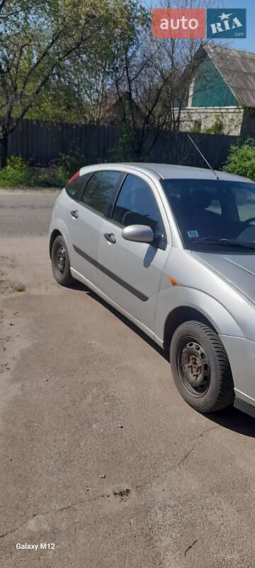 Хетчбек Ford Focus 2004 в Охтирці