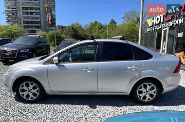 Седан Ford Focus 2010 в 