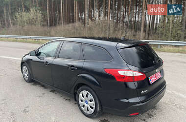 Универсал Ford Focus 2012 в 