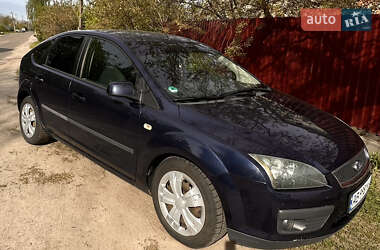 Хетчбек Ford Focus 2004 в Бершаді