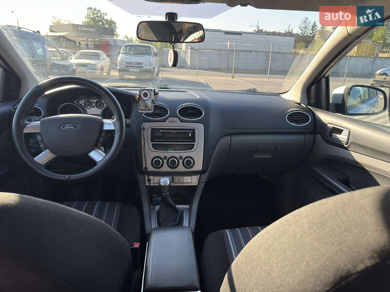 Универсал Ford Focus 2009 в Черновцах