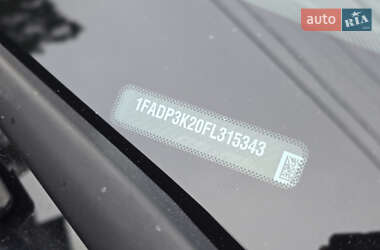 Хэтчбек Ford Focus 2015 в 
