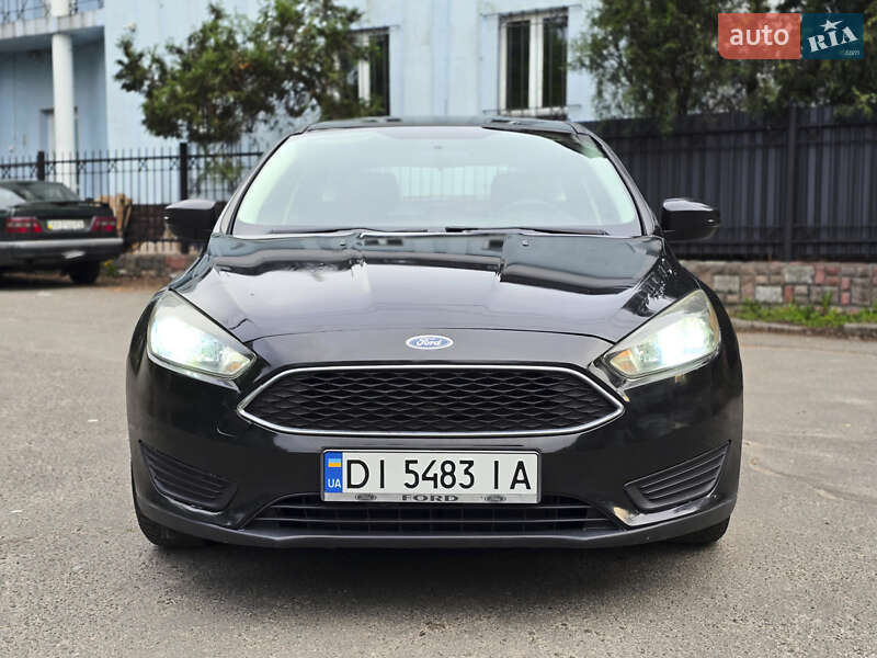 Хэтчбек Ford Focus 2015 в Киеве