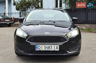 Хэтчбек Ford Focus 2015 в 