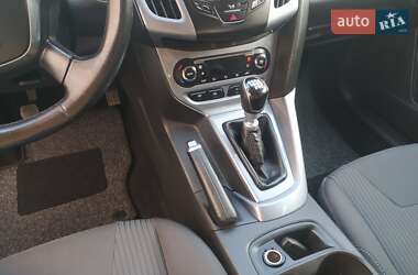 Универсал Ford Focus 2012 в 