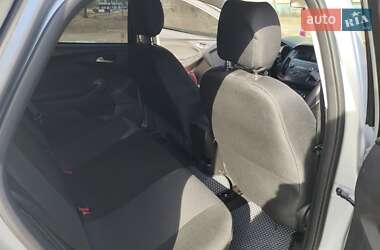Седан Ford Focus 2018 в 