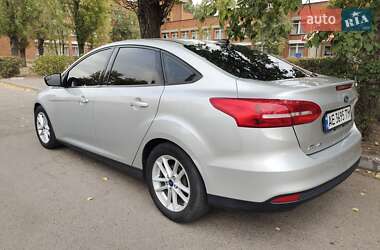 Седан Ford Focus 2018 в 