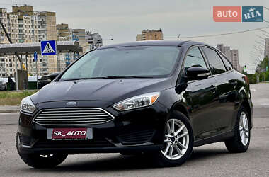 Седан Ford Focus 2016 в Киеве