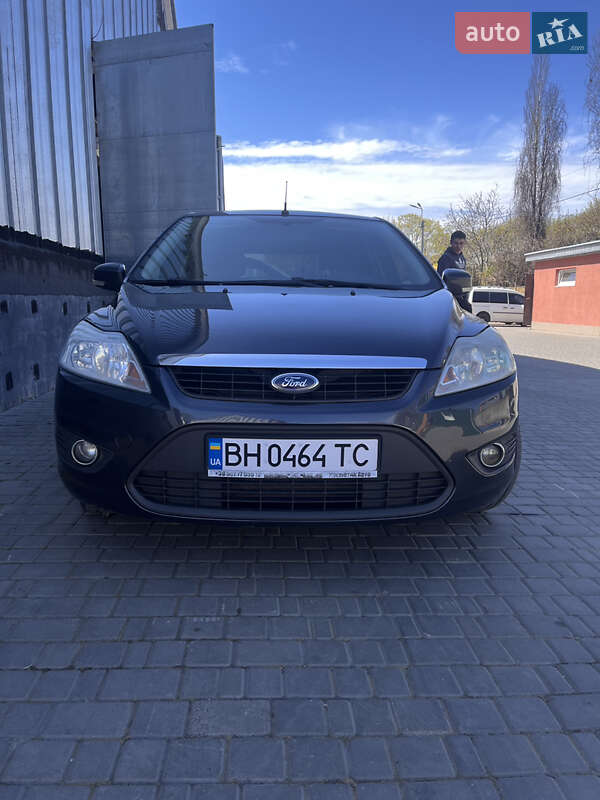 Ford Focus 2011