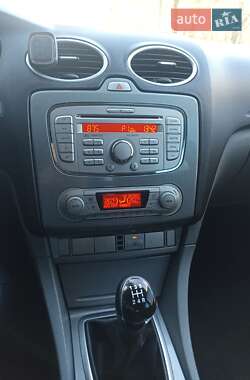 Универсал Ford Focus 2009 в 