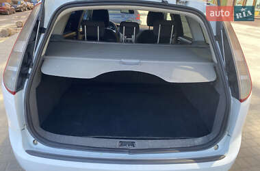 Универсал Ford Focus 2010 в 