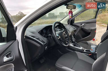Седан Ford Focus 2014 в 