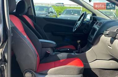 Хэтчбек Ford Focus 2009 в 