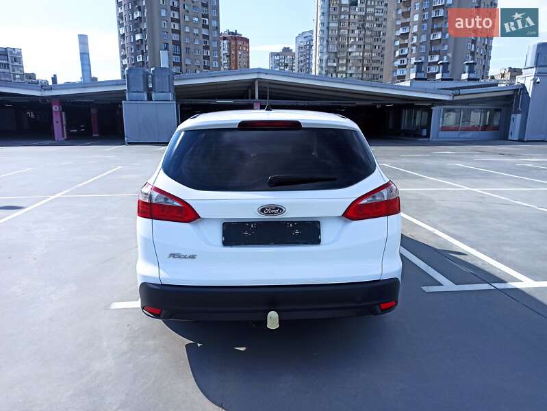 Универсал Ford Focus 2012 в Киеве фото 7 Универсал Ford Focus 2012 в Киеве