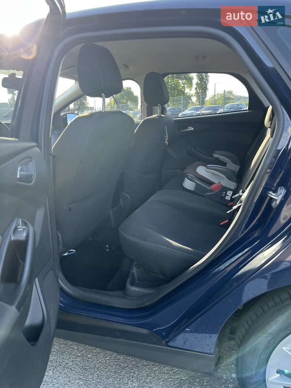 Седан Ford Focus 2018 в Киеве