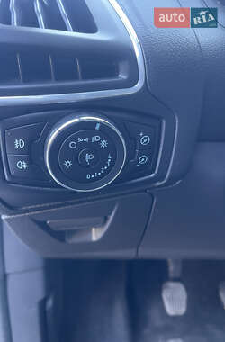 Универсал Ford Focus 2012 в 