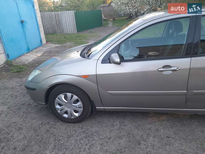 Седан Ford Focus 2003 в Вышгороде