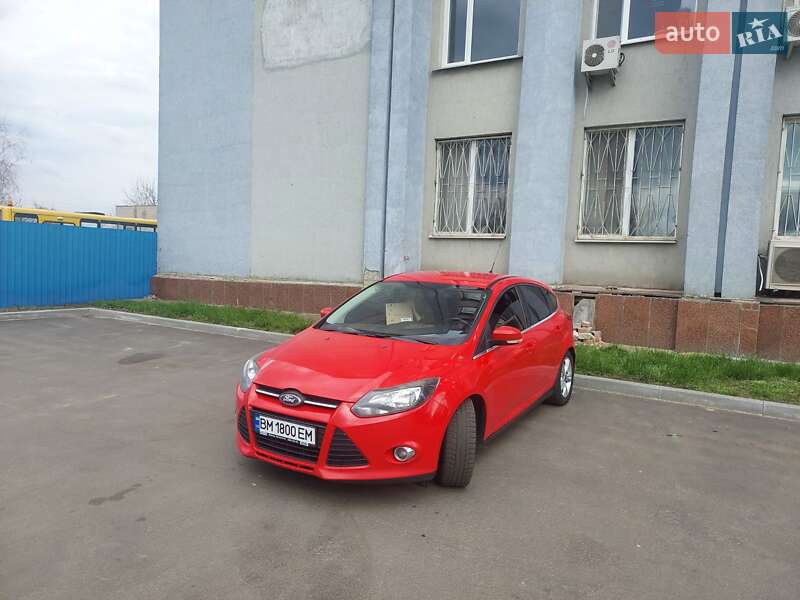 Хэтчбек Ford Focus 2012 в Бахмаче