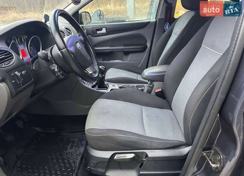 Седан Ford Focus 2010 в Киеве