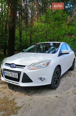Хэтчбек Ford Focus 2014 в 