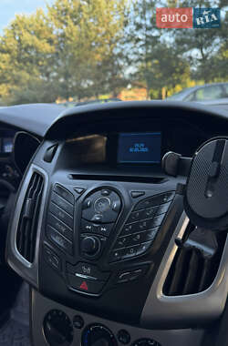 Универсал Ford Focus 2011 в 