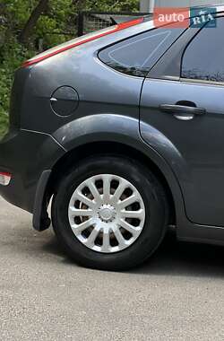 Хетчбек Ford Focus 2008 в 