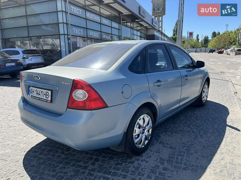 Седан Ford Focus 2010 в Днепре