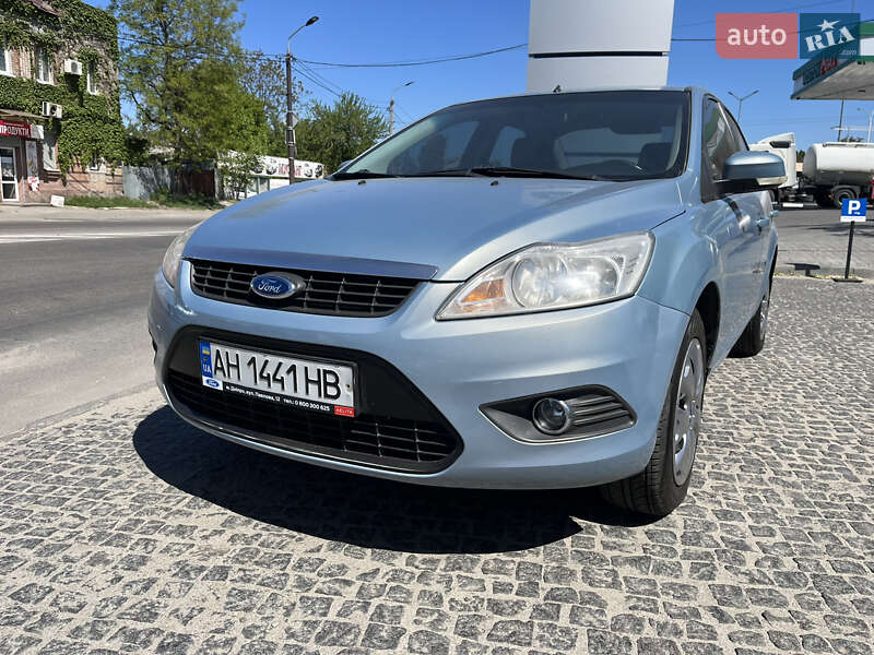 Седан Ford Focus 2010 в Днепре
