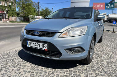 Седан Ford Focus 2010 в 