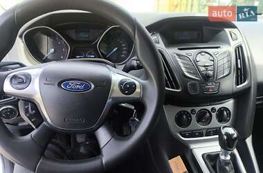 Универсал Ford Focus 2011 в 