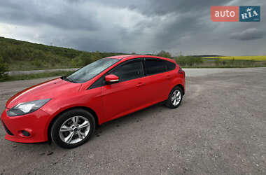 Хэтчбек Ford Focus 2014 в 