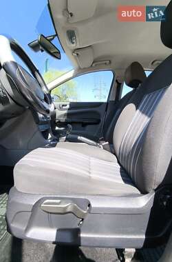 Седан Ford Focus 2008 в 