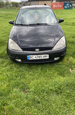 Хэтчбек Ford Focus 2001 в 