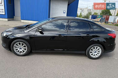 Седан Ford Focus 2017 в 