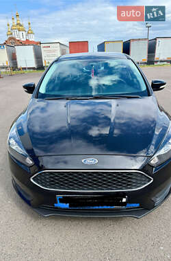 Седан Ford Focus 2017 в 