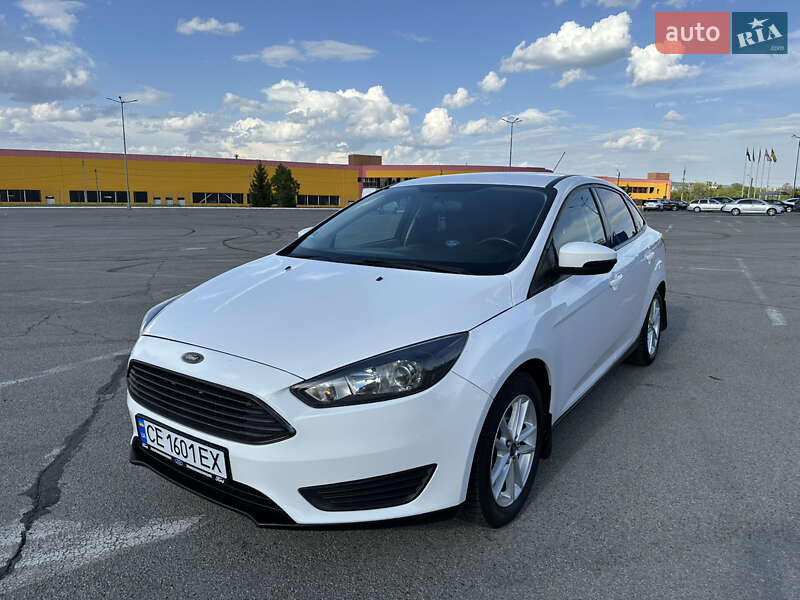 Седан Ford Focus 2016 в 