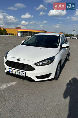 Седан Ford Focus 2016 в 