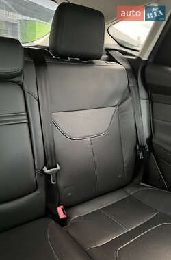 Хэтчбек Ford Focus 2015 в 