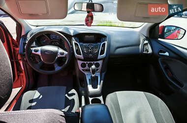 Седан Ford Focus 2013 в 