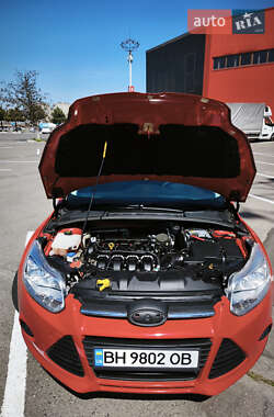 Седан Ford Focus 2013 в 