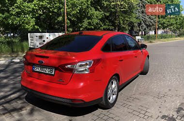 Седан Ford Focus 2013 в 