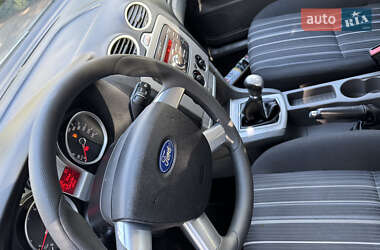 Универсал Ford Focus 2010 в 