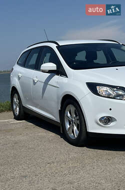 Универсал Ford Focus 2013 в 