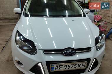 Хэтчбек Ford Focus 2013 в Синельниково